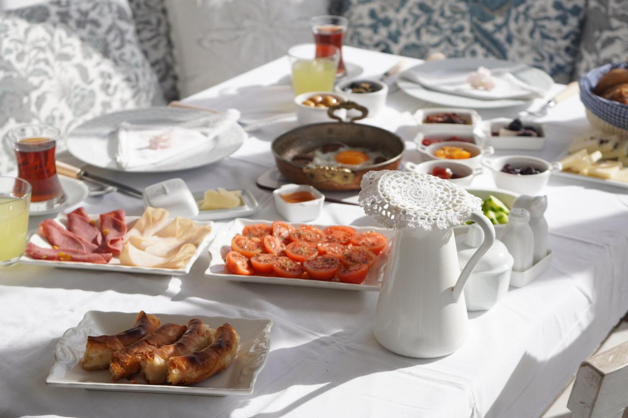 Yukari Sokak Vip Butik Otel ألاتشاتي المظهر الخارجي الصورة