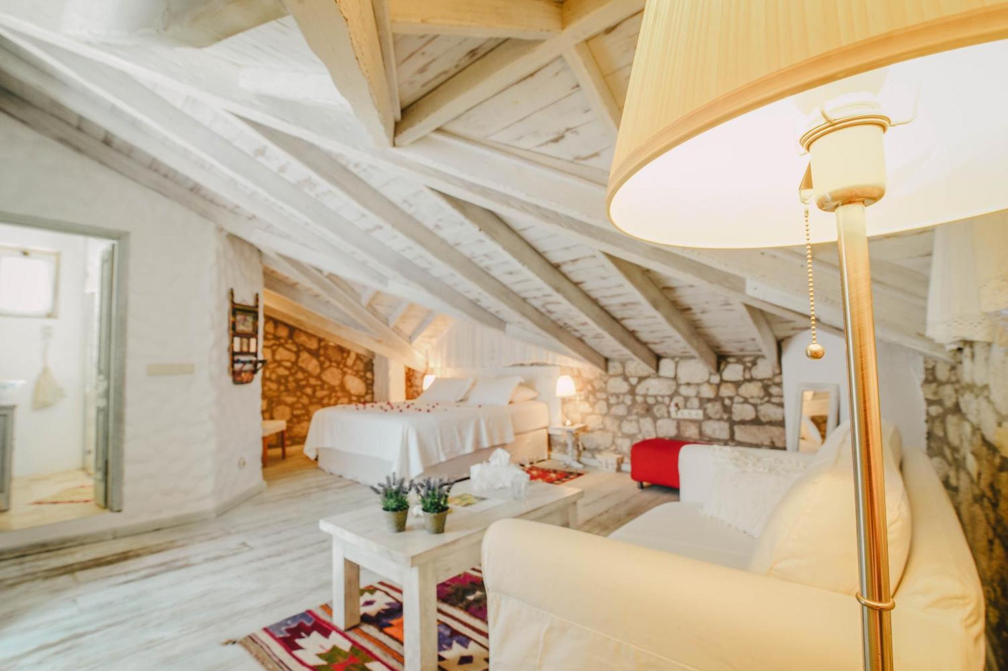 Yukari Sokak Vip Butik Otel ألاتشاتي المظهر الخارجي الصورة